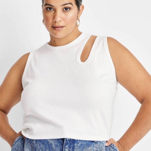 Future Collective NWT Women’s White Ribbed Cutout Detail Crop Tank Top - Picture 1 of 4